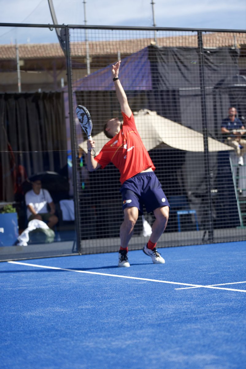 padelfederacion's tweet photo. FINAL | Primer set para España
🇪🇸 6 - 4 🇵🇹
Alex Ruiz 🤝🏼 Juanlu Esbri
#PadelFEP https://t.co/75kJibfap4