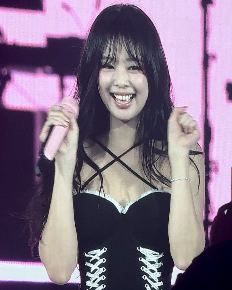 jenniepics's tweet image. 
