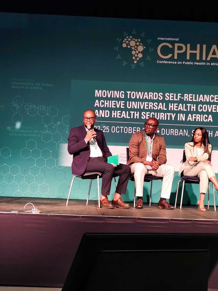 etuhole95's tweet photo. Had an incredible experience presenting at the 4th Conference on Public Health in Africa (CPHIA 2025) in Durban, South Africa under the theme “Moving Towards Self-Reliance to Achieve Universal Health Coverage and Health Security in Africa.”

#CPHIA2025 https://t.co/SWvWGAKd0M