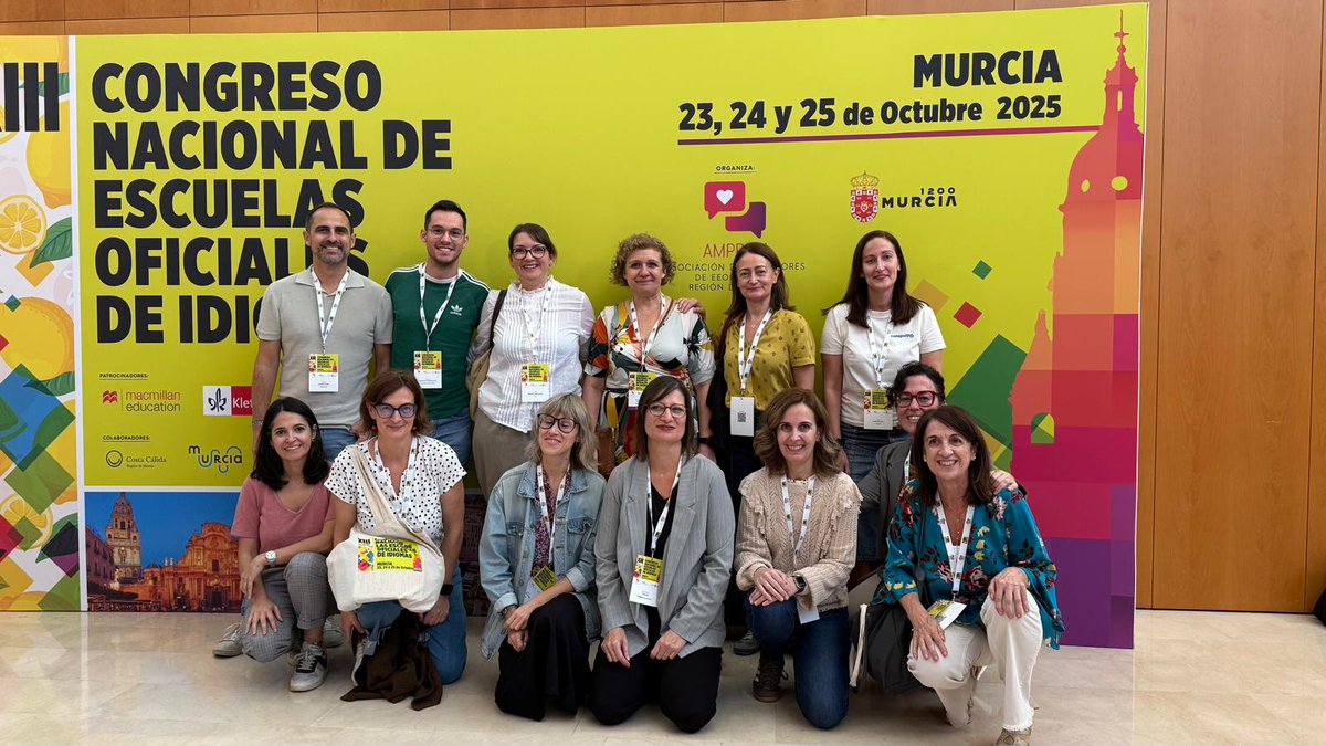 Ya de vuelta del Congreso Nacional de #EEOOIIs celebrado en #Murcia #cneoi2025 con muchas ideas para poner en práctica 
Aquí con docentes de la CCAA de #Aragón 
Una gran oportunidad de conectar y compartir con docentes de toda España