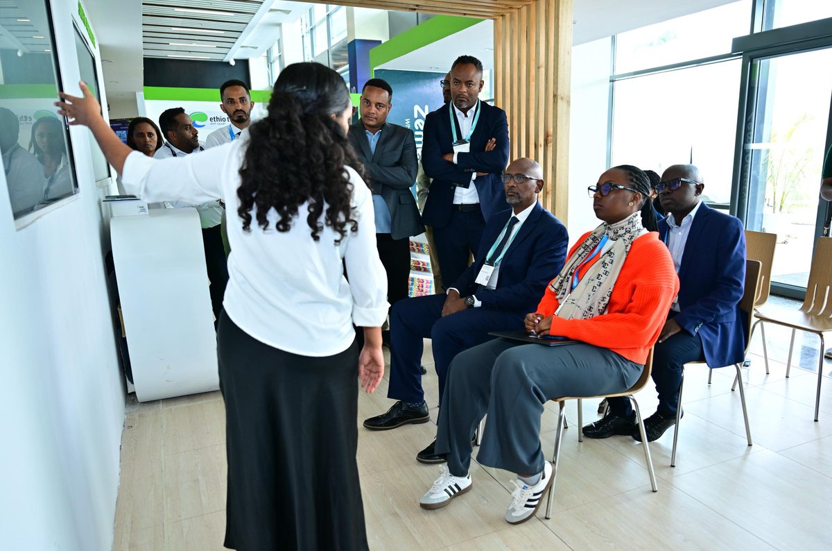 ethiotelecom's tweet photo. This endorsement from the H.E, coupled with our strategic partnership with #FEWA marks a significant step toward realizing a digital Africa. 

It reinforces our “Next Horizon: Digital &amp; Beyond 2028 strategy” and fuels our commitment to expanding our services across the continent. https://t.co/TR3w7nvcev