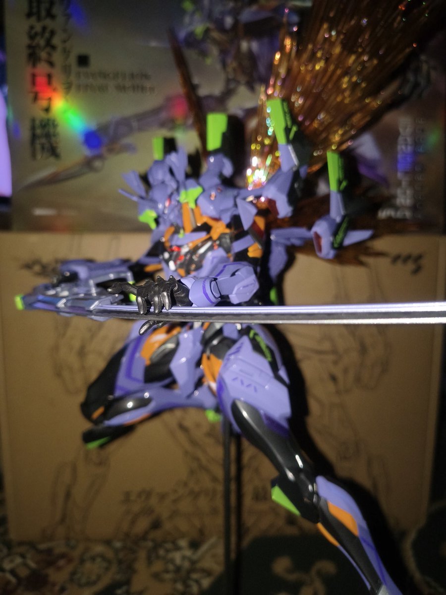 TAKENOKOSOUP_S's tweet photo. 今更だけどエヴァ最終号機買いました、ハッピーバースデイ トゥー ミー「10/3生まれ」 https://t.co/9K7vOTtX0o