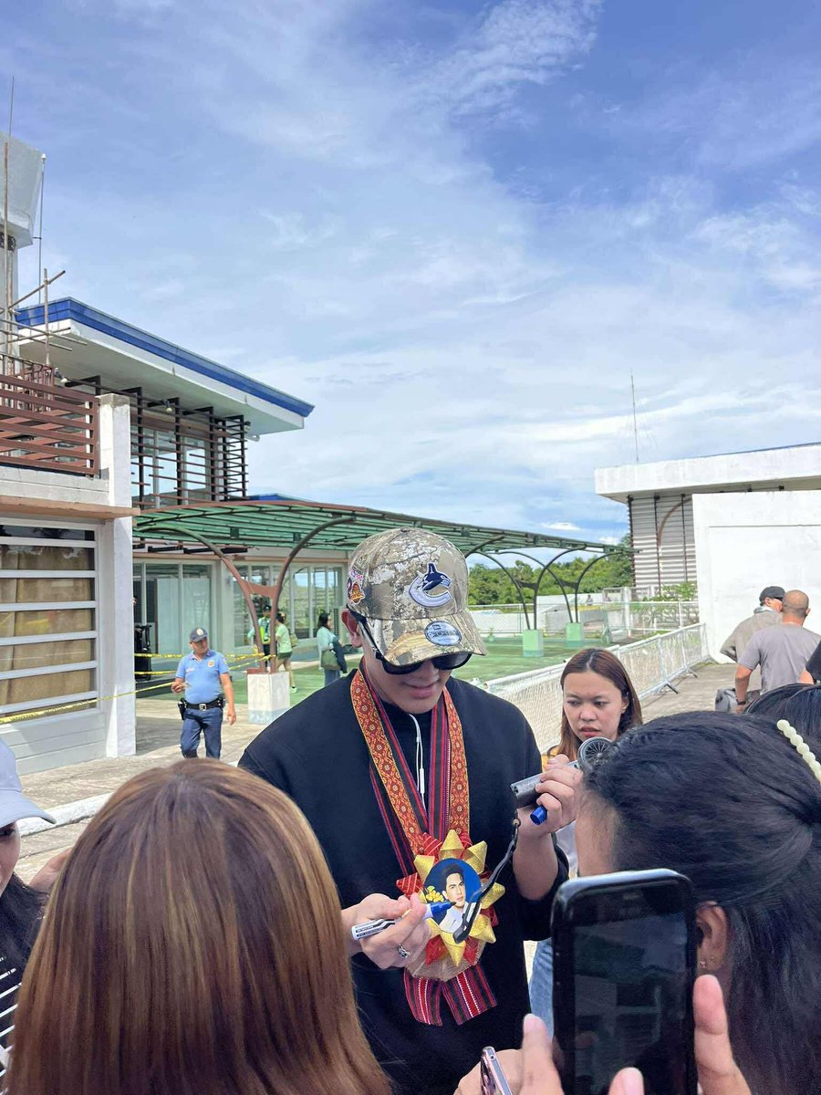 Excited for Jarren’s performance later? Here’s the official livestream coverage of the event.

⛓️‍💥facebook.com/share/v/16yguQ…

#JarrenGarcia | Jarren Garcia