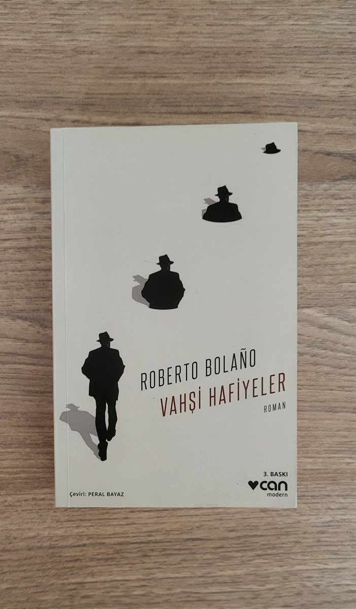 Hava yağmurlu. Oturur 82 saat kitap okurum bugün.