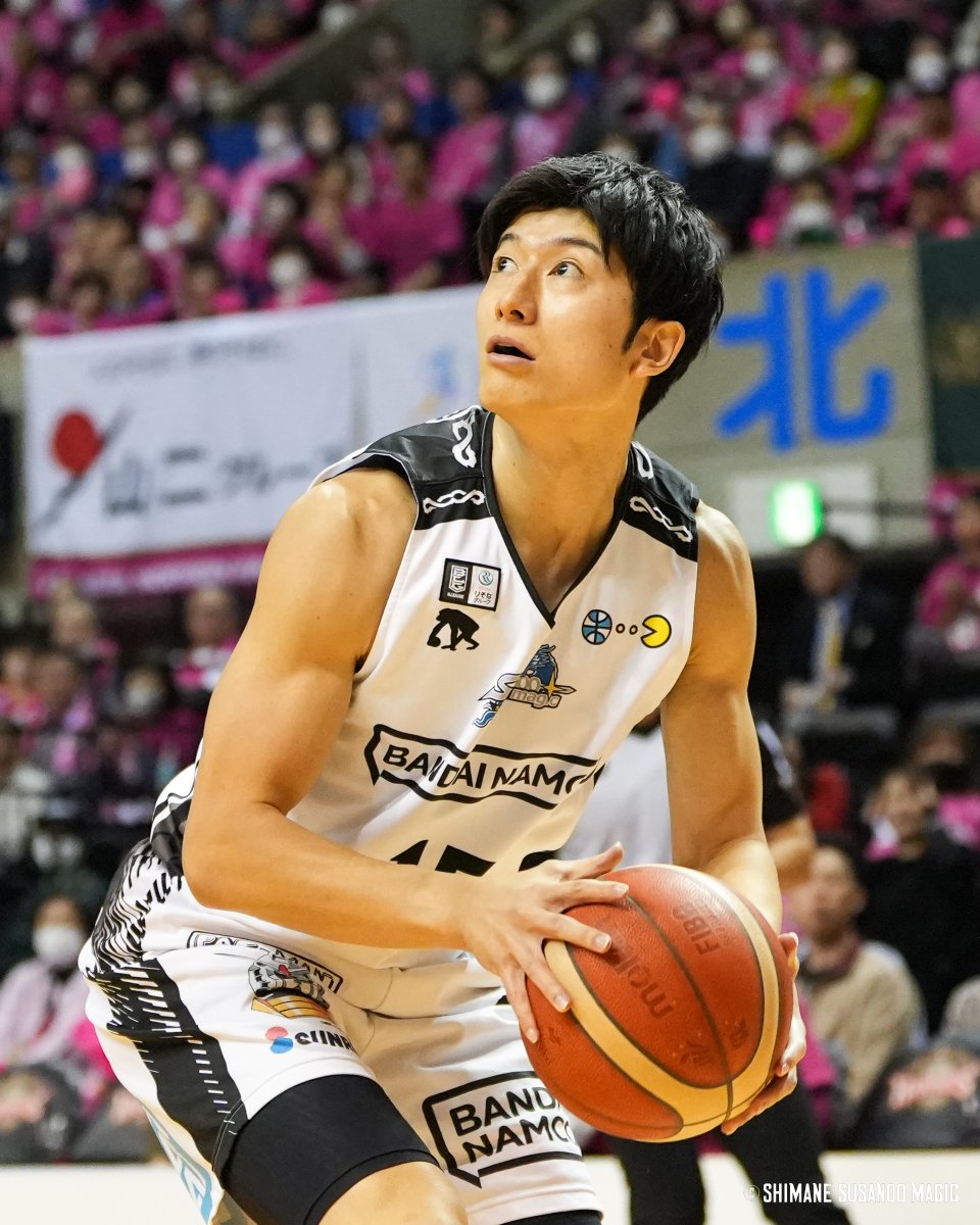 島根スサノオマジック 白濱僚祐選手 15 バスケットボール ユニフォーム 2XL 島根スサノオマジックがベテランウィングプレーヤー白濱僚祐と継続契約