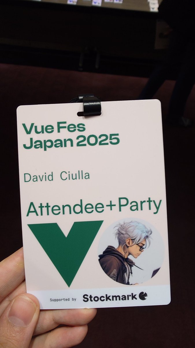 offskip_dave's tweet image. Some love from @phpxtky to @vuefes!