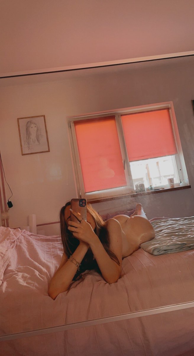 Heute ist Samstag. Endlich wieder feiern mit meinen Mädels. Wer spendiert meine Drinks? 😈