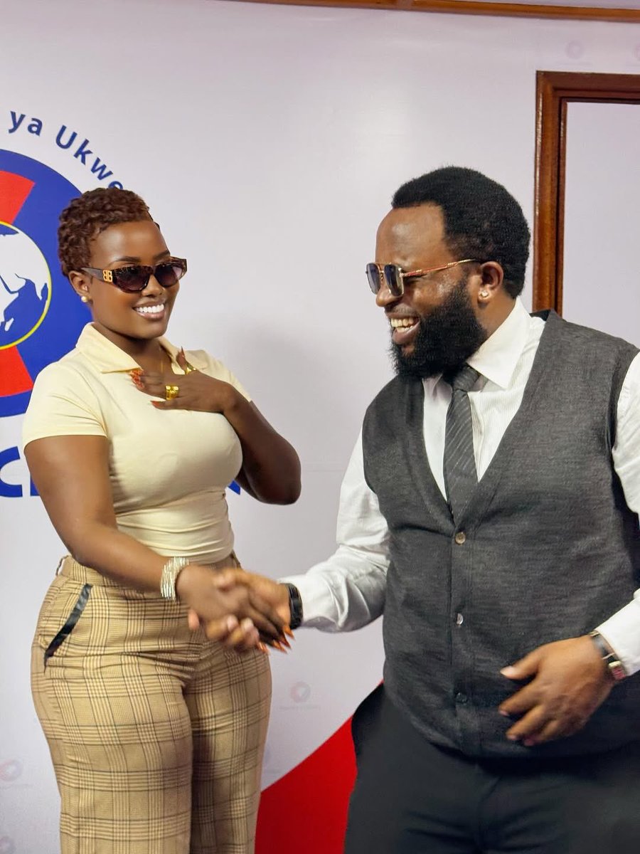 excluive_bizz's tweet image. Songstress @LydiahJazmine flies to Kenya for her media tour as part of her efforts to propel ‘The One and Only’ album reach.
#TheOneAndOnly