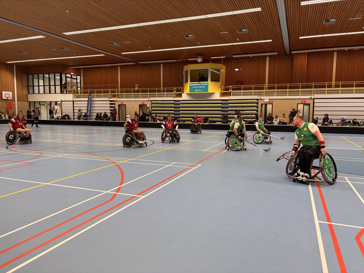 Finals Day! 

Half time and Ireland lead

Ireland 2
USA 1 

🇮🇪🇺🇸