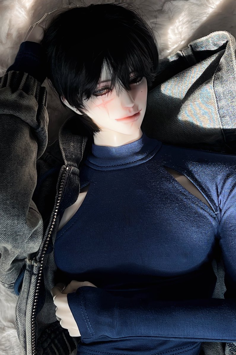 신 (@god___bjd) on Twitter photo 