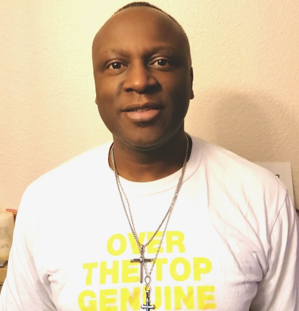 10am, 25 October | Remi
Remi's Music Cellar digs the crates for an eclectic mix of #soulful #music hits. It's all for you, Saturdays 10am-1pm.

📻LOCK-IN on colourful.com and DAB

📲Tell Siri/Google/Alexa "Play Colourful Radio"
colourful.com/shows/remi