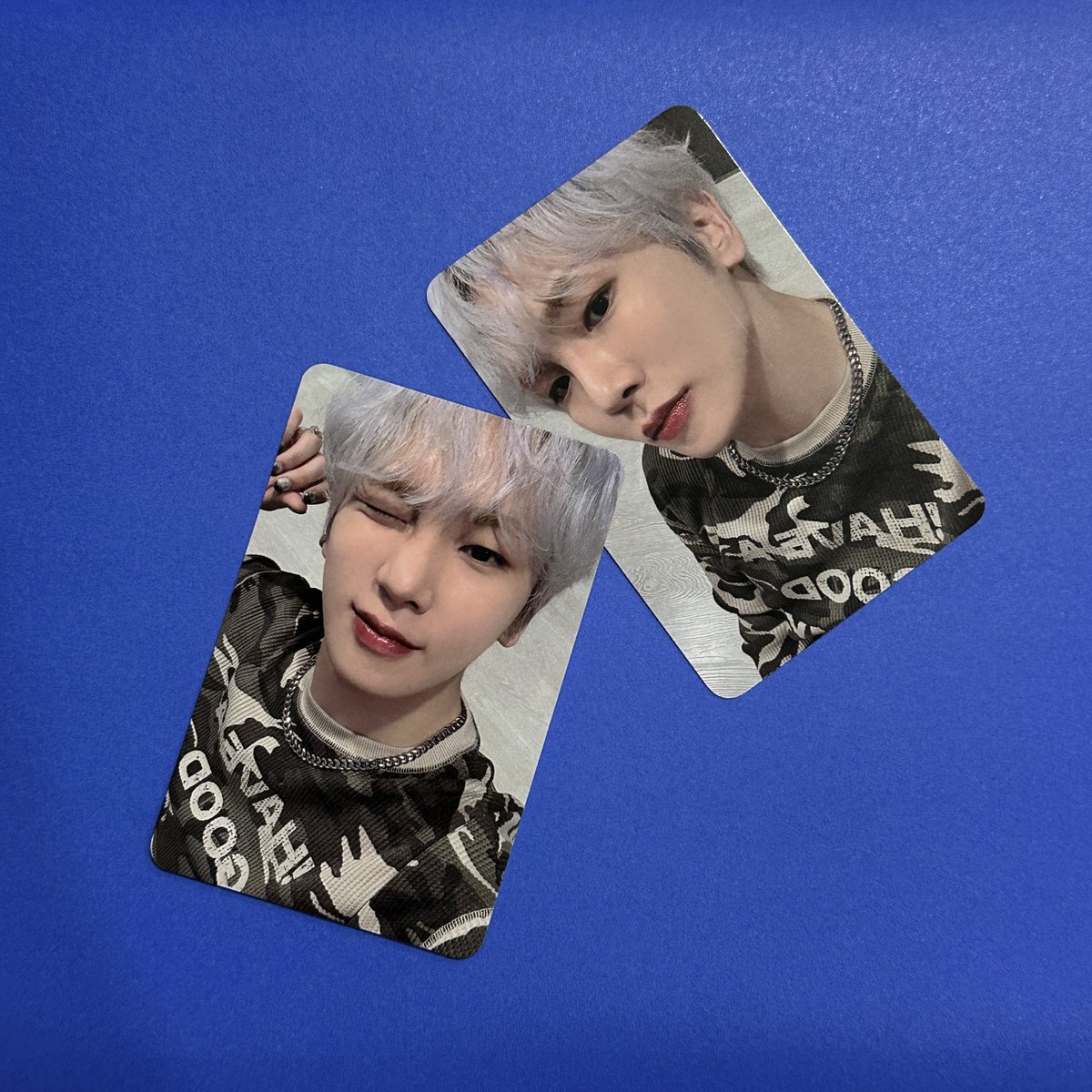 선물받은 케타포 포토이벤트 미공포
포카 중에 손에 꼽게 예쁜 거 같음
기범이 미모가 말이 안 됨😇