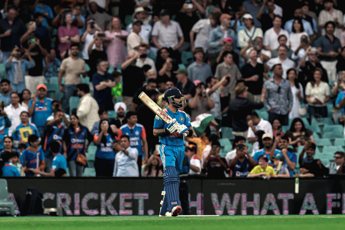 HANG IT IN THE LOUVRE 📸