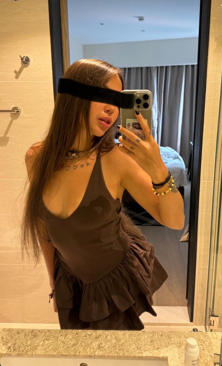 BlackedMs's tweet photo. Which one is better?

#BNWO #2DFD #QOS #BLACKED #cuckold #nsfwtwt #hentai #bbc #cuck #findom #femdom #sissy #goddess #finsub #paypig #whalesub #sph #humanatm #findombrat #cbt #loser https://t.co/XCkUSWKboe