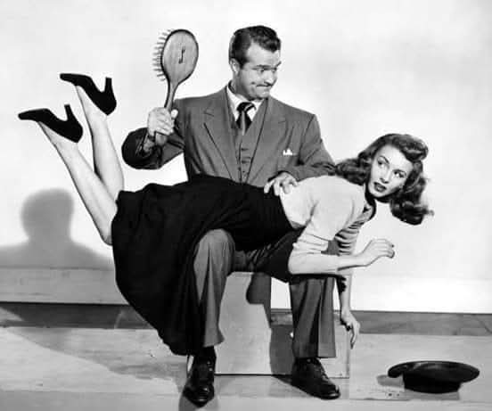 TaraBull808's tweet image. In the early 1900s, it was common practice for men to spank their wives if they were being disobedient.
Simpler times