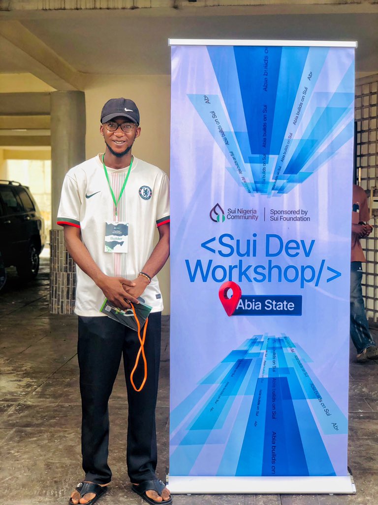 IKECHUKWU000001's tweet image. Day 1 of #SuiDevWorkshopABIA 🚀
Glad I attended — it was such an exciting start! We kicked off with intros, learned the basics of Sui Move programming, and explored the Sui ecosystem.
The energy was amazing, and everyone was eager to build! ⚡
