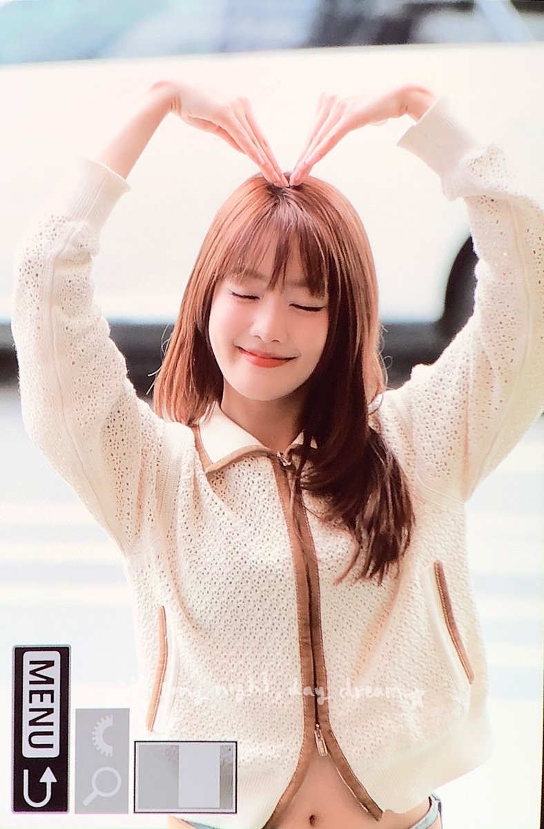 251025 방콕 생일카페 왔어ㅓㅓㅓㅓ🥹🥹🥹

#아이들 #idle #민니 #MINNIE #มินนี่