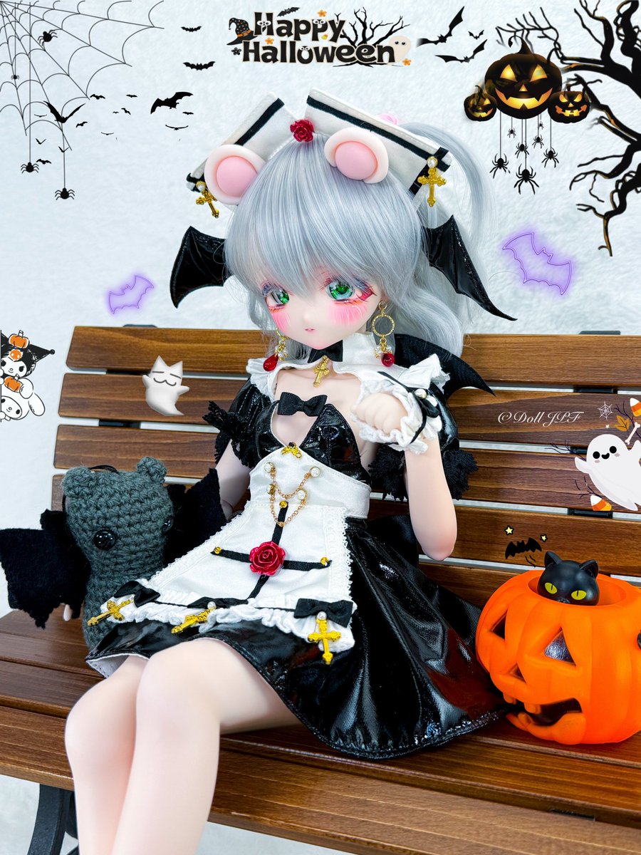 AndroidPDF's tweet image. 和那ちゃん: ハロウィンの夜って、不思議と心が落ち着くの🎃🕯️🧸🪑
Ana-chan: Halloween nights have a way of calming the soul 🎃🕯️🧸🪑
#halloweeen #ハロウィン #eternaltreasure #fashiontail #atelieromega #ランテっこ #mdd和那 #mddはいいぞ #dolljpf