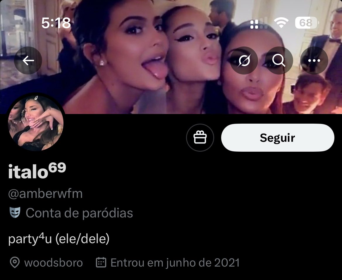 fã da kim kardashian, o mundo ta perdido mesmo