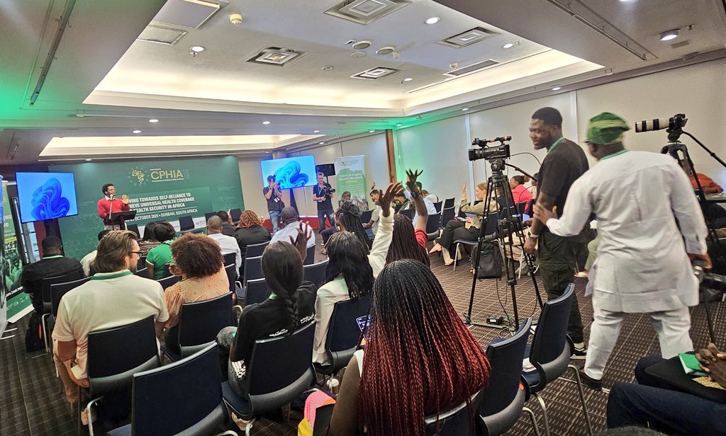 PromesseCKaniki's tweet photo. HAPPENING NOW: The #YouthInActionCPHIA2025 side event.

Young Africans discussing how youth-focused initiatives empower young people to lead health innovations. 

#CPHIA2025 
#YESHealth https://t.co/ULDMeHny64