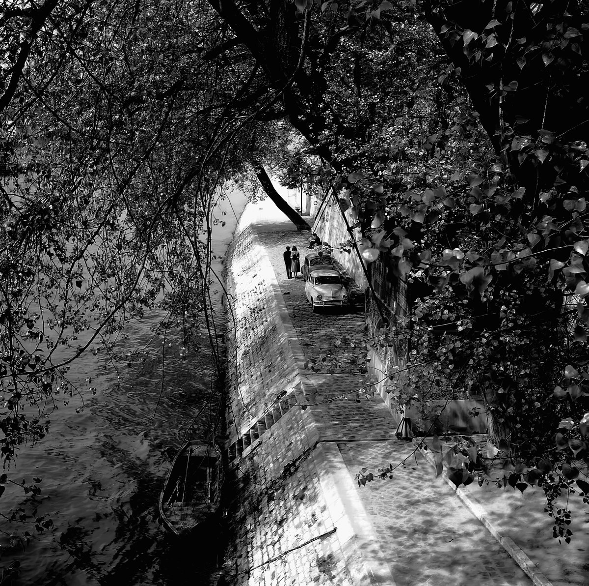 CameraLab (@cameralab21) on Twitter photo Kees Scherer  - Along the Seine - Paris 1953 Kees Scherer  - Along the Seine - Paris 1953