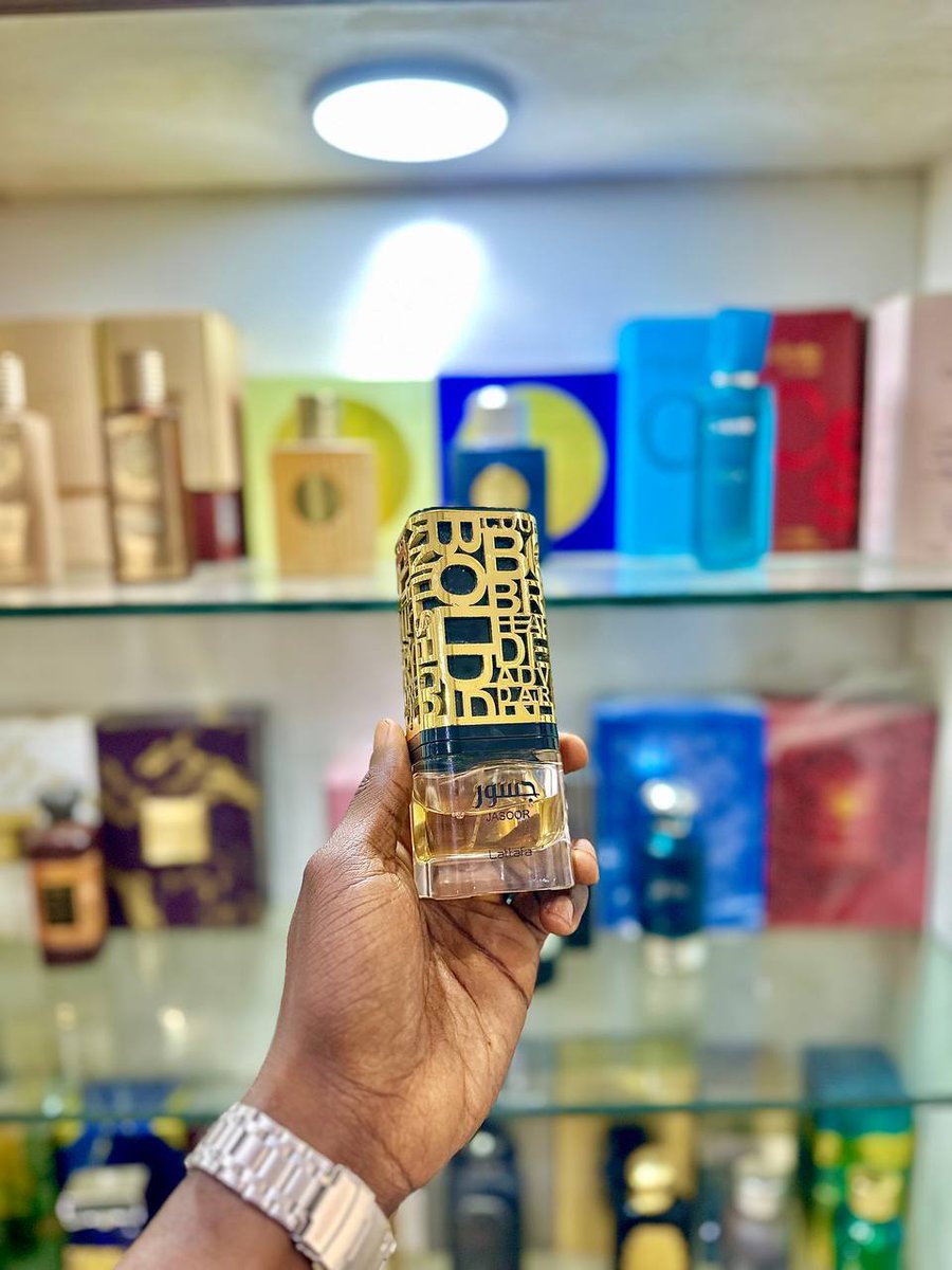 Lofindang's tweet photo. ✨ Jasoor Lattafa

 It is the most underrated perfume for guys.

 This perfume's Quality is luxury standard.

Talk about projection &amp; Duration, this is an absolute must-have ve 💯

🏷️N35k

✨ To order, send a Dm https://t.co/hT96xVzVQ0