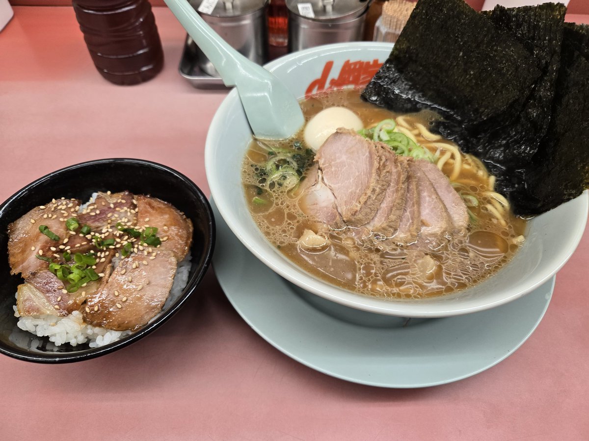 ビッグ・ザ・大将 (@mesitariuswoods) on Twitter photo ごっつぁんです!!! ごっつぁんです!!!