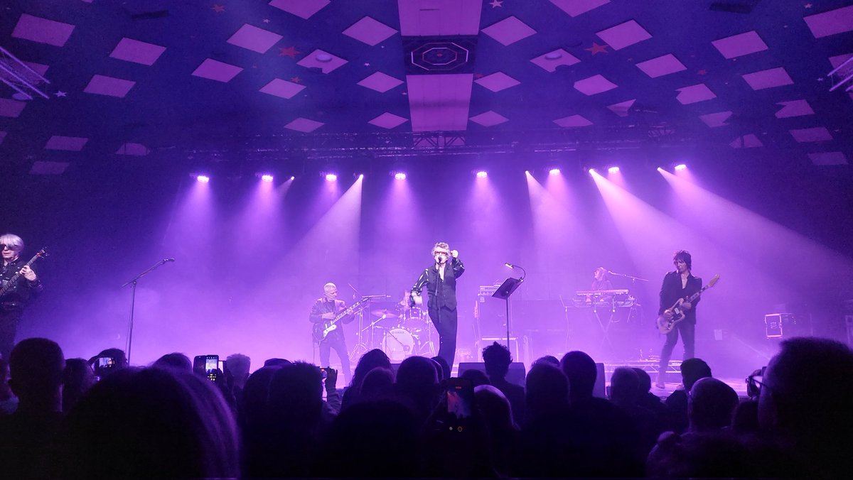 AlanFin5's tweet photo. The Stranglers at the Edinburgh Corn Exchange on Thursday, followed by The Psychedelic Furs at the Barrowlands on Friday.  Support at the Furs was Anje Huwe, which was excellent.
Two great gigs over the couple of days. https://t.co/KAtWqMS3ye