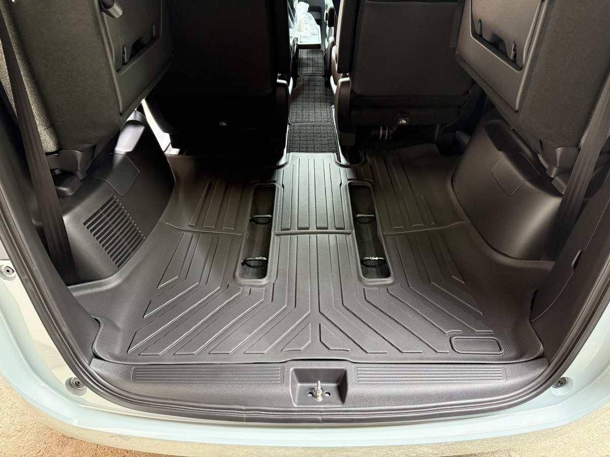 ともひろ tweet media