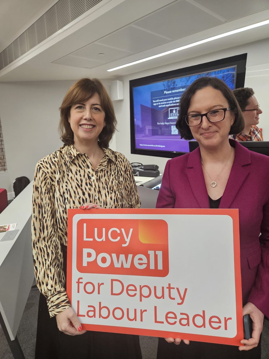 Mandatory photo with the new Deputy Leader! Congratulations <a href="/LucyMPowell/">Lucy Powell MP</a>