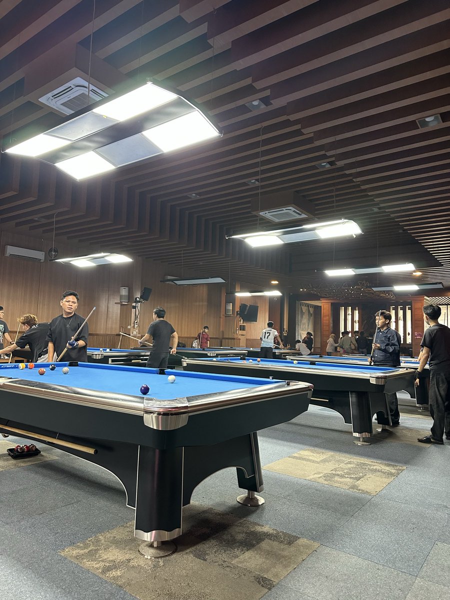 zennnonee's tweet image. finnaly bl lagi