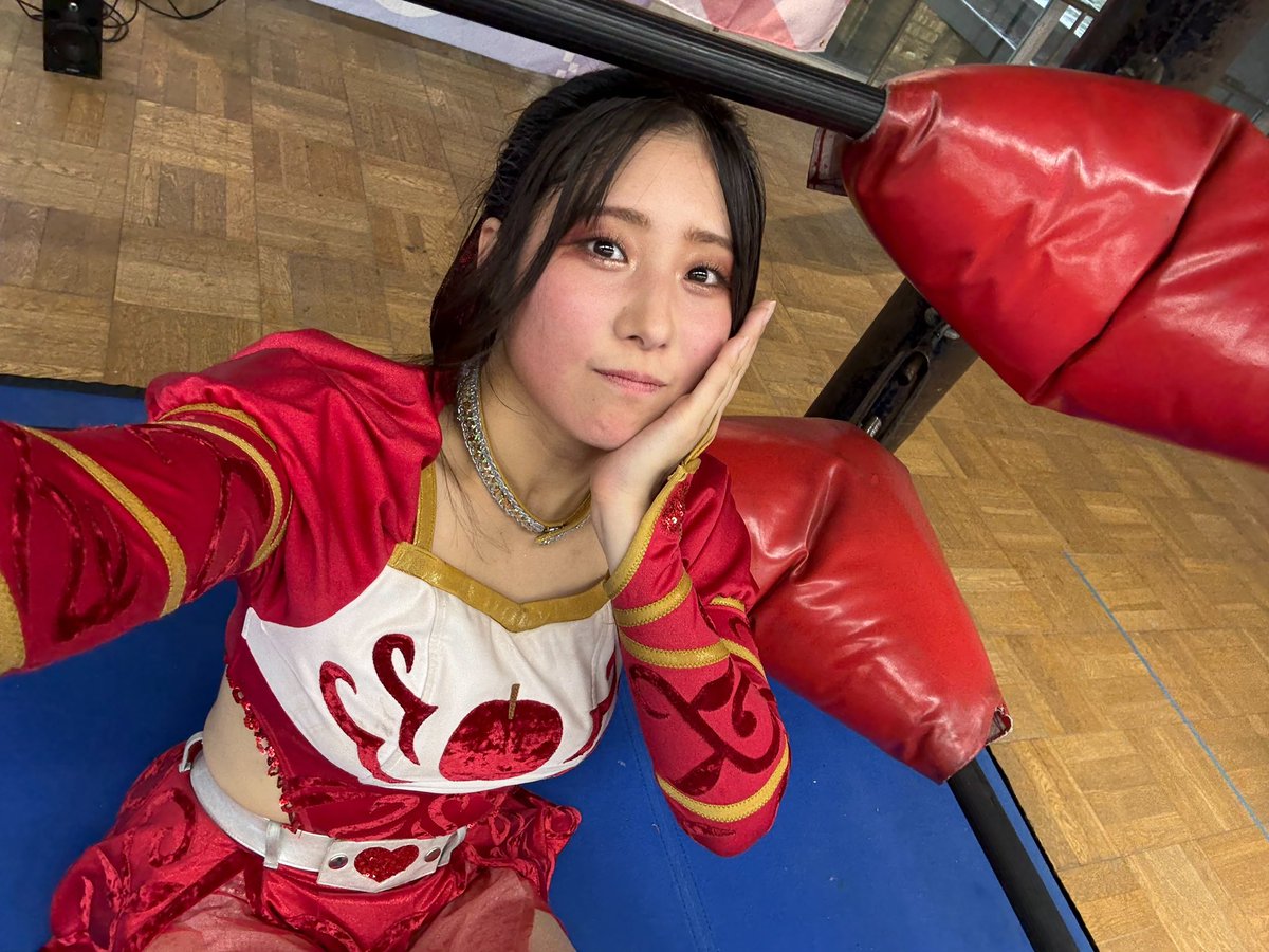 今日は、ある撮影をしました🎥

こんな経験はこれからもできない気がする。
報告を楽しみにしてて下さい🍎💗

#ChocoPro