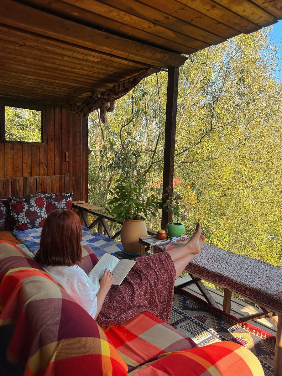 1trnm1's tweet image. در حال زیستنم نه زندگی کردن