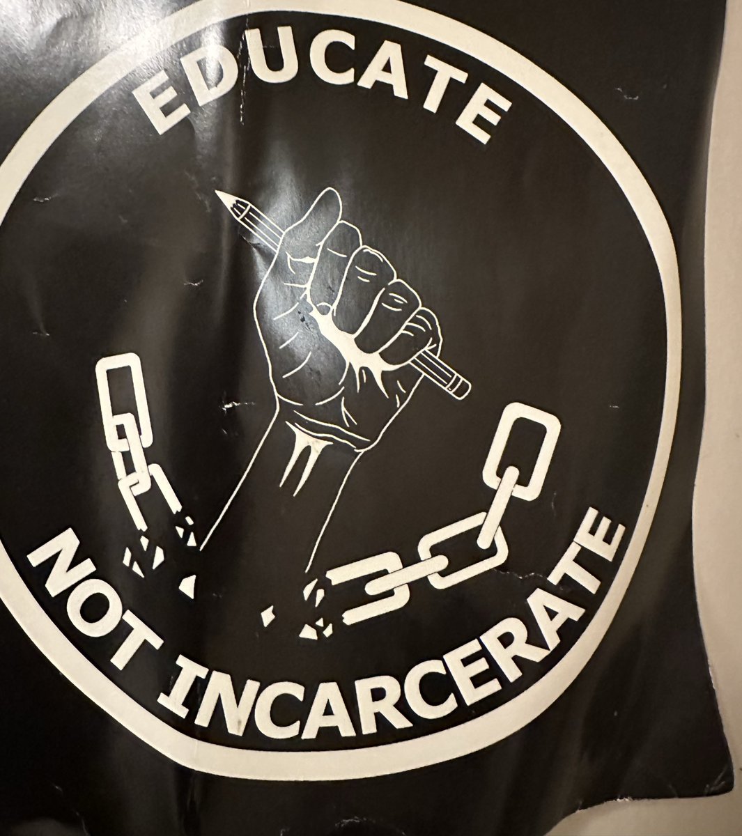 MRFIVEINC's tweet image. GM- we’re working on creating a resource center for justice-impacted youth in one of the most underserved areas. This will provide jobs, food, and a voice. Please consider donating and sharing. Every bit helps!
gofund.me/258f09fe