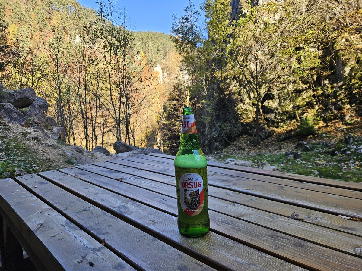 RJonTourUK tweet media