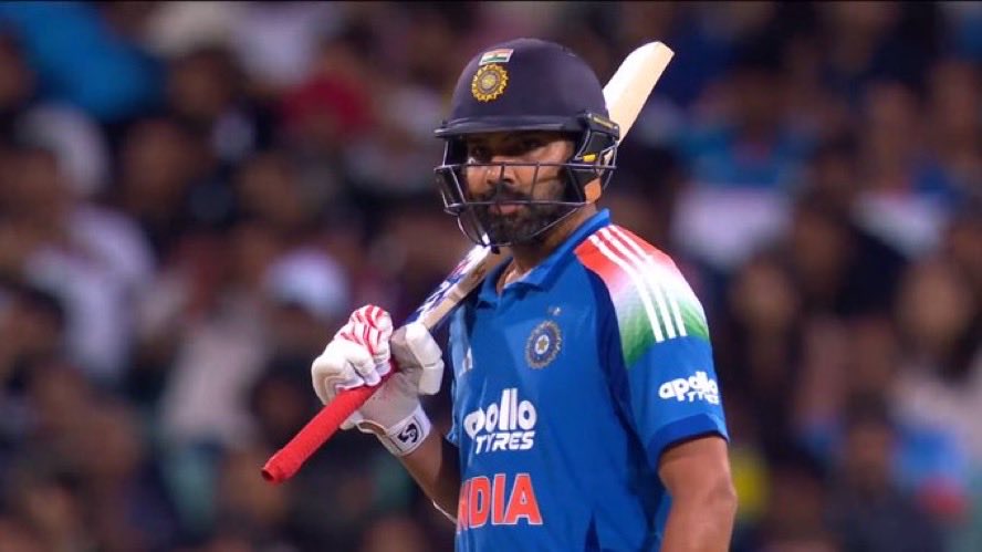 🚨 HUNDRED BY ROHIT SHARMA. 🚨

- 38 year old Hitman still going strong and making a statement in Australia. He’s on for the 2027 World Cup. 🇮🇳