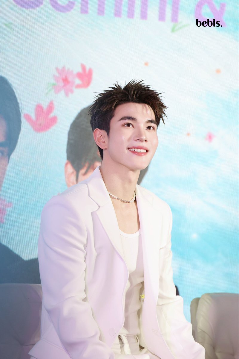 โห จ๋วยมากก ออร่าวิ้งๆเลยหนู🥺✨🙌🏻

<a href="/tawattannn/">FOURTH</a> 
#Fourthnattawat #โฟร์ทณัฐวรรธน์