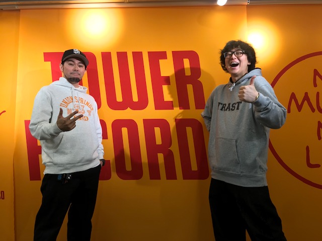 TOWER_Sapporo's tweet photo. 【#TRAST】
『THAT’S HOW I ROLL”2012-2023”+ONE』
リリース記念ミニライブ+サイン会
イベント無事終了しました!!
ついつい目頭が熱くなるほどのインスアライブを
ありがとうございました!!
CDを大切にする彼らの思いを
ぜひお手に取って聴いて頂きたい💿
@TRASTTRAST https://t.co/v81Kh3fxqa