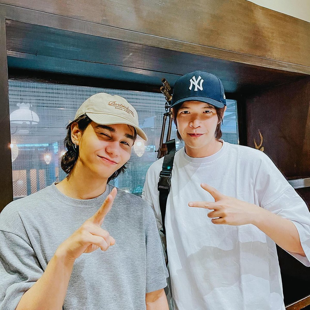 JeffSatur_JFC's tweet photo. -- Jeff Satur ---
Someone who makes their dreams come true. Someone who values connections .。*♡
#披荆斩棘3
#CallMeByFireS3
#CallMeByFire
#JeffSatur
Credit@831uplee https://t.co/bowyXfy9U8