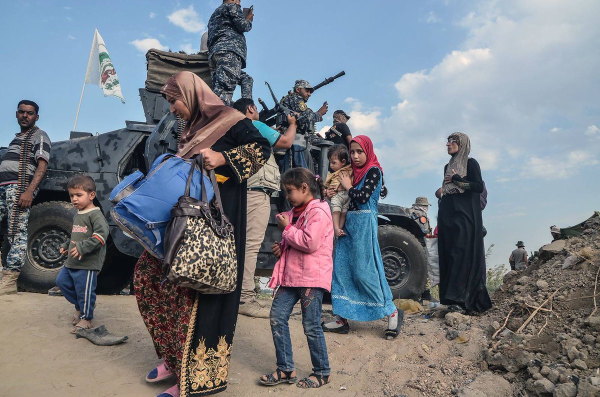 في مثل هذا اليوم: القوات المسلحة العراقية تحرر "جرف الصخر" من الارهـ اب بعد ان كانت ولمدة نحو 15 عام قاعدة لانطلاق عمليات الارهـ اب ضد بغداد وكربلاء وبابل وكانت أشبه بـ"عقدة أمنية" خطرة

النصر في جرف الصخر (التي تحولت فيما بعد الى جرف النصر) لم يكن فقط انتصارًا عسكريًا بل نصرا