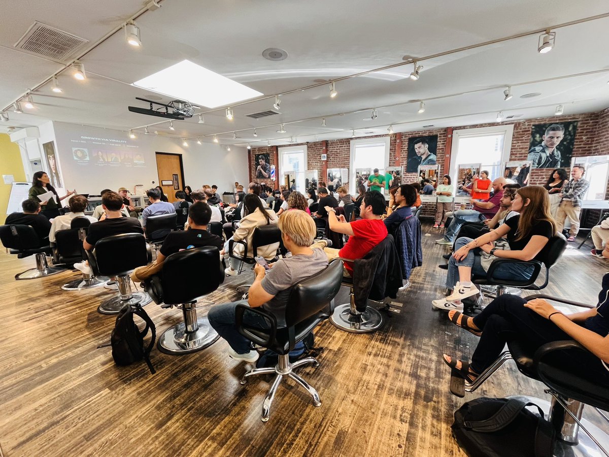 pov_startup's tweet image. Growth via Virality Playbook from Cluely to Higgsfield AI👇

substack.com/@distroplayboo…

day 8 of  building a 30-day challenge app to learn GTM, virality &amp;amp; distribution together @enter_delta 

tomorrow more playbooks on growth from startups that everyone talking about🚀 stay tuned