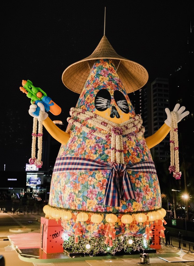 NCK7787's tweet image. #SpookyBoo #CTWHauntedWorld
เป็นทุกอย่างให้เธอแล้ววว 
ไม่คิดว่าจะแมสขนาดนี้