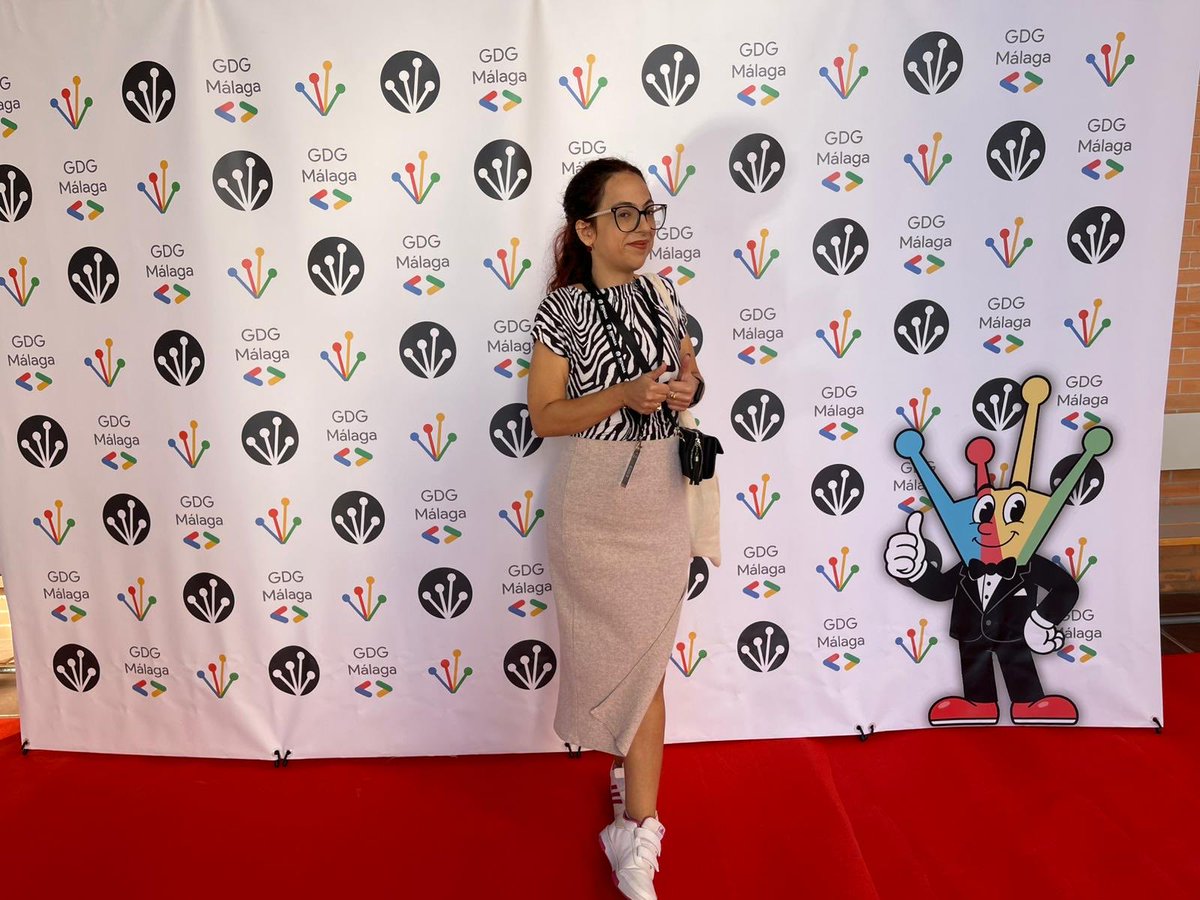 Un photocall muy guay! Con un súper personaje el biznaguito

Quiero muchos me gustas jejeje #BiznagaFest25 <a href="/BiznagaFest/">BiznagaFest</a>