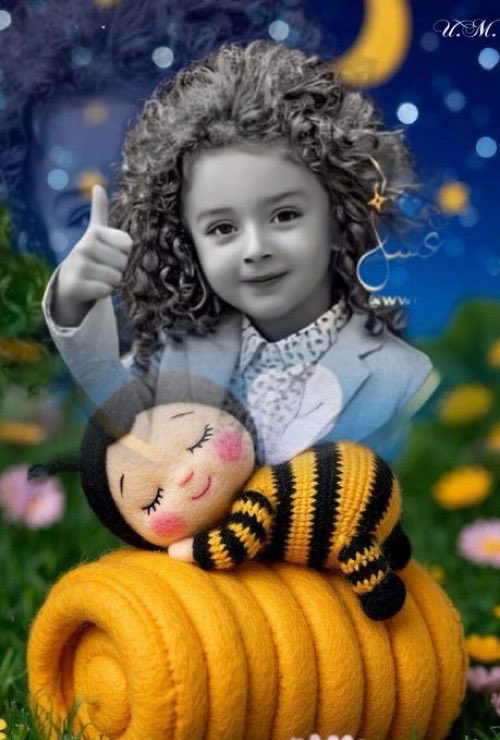 نسمات هـواء بارده وهـدوء انيق .. 
ما أجمل بدايات الشتاء 🤍☺️