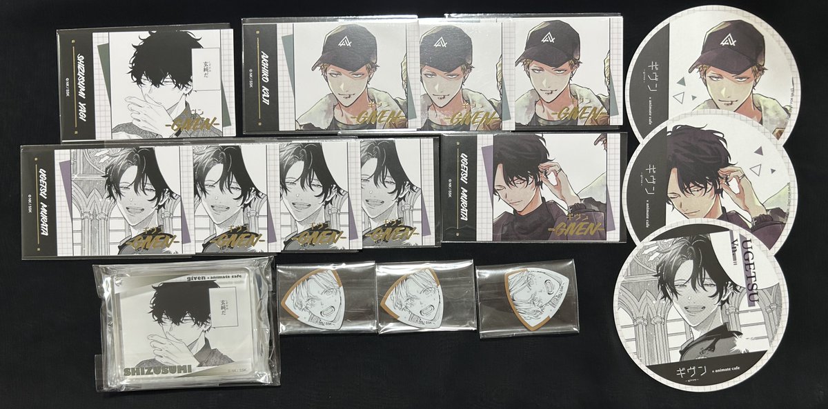 fufufu_torihiki's tweet photo. ｟交換｠ギヴン アニカフェ アニメイトカフェ

譲:
ピック＊柊
箔押しカード＊秋彦.玄純.雨月
コロッタ＊玄純
コースター＊秋彦.雨月

求:
ピック、カード、コースター、コロッタ＊
真冬(カラー).立夏(モノクロ/カラー)

本日池袋お手渡し、後日手渡し、郵送可能 https://t.co/mGy9DKp9sN
