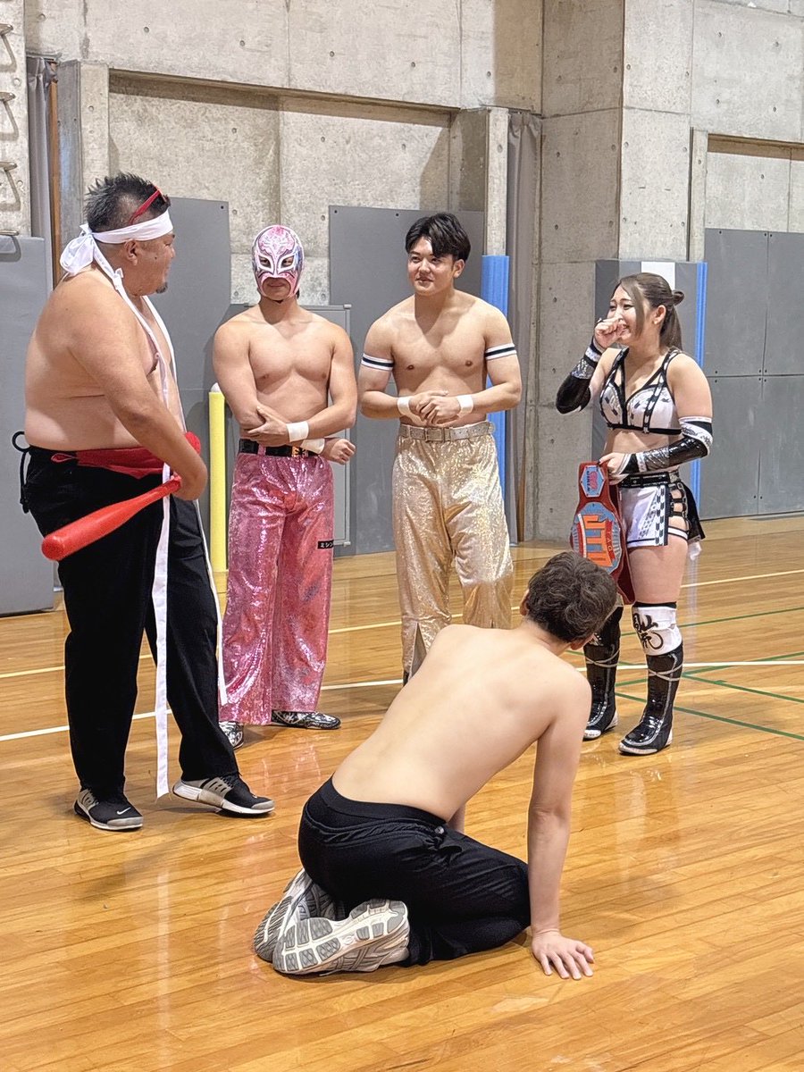 pw_jto_T's tweet photo. 〜情報解禁〜

11/1 , 8
土曜の情報缶詰 どっかん��

2週連続放送決定✨️

11/16 JTO 秋田大会の宣伝をさせていただきましたー！！

いろんなことが起きたので😂👍🏻

見逃さないでっ！！！！！

#pw_jto https://t.co/xBGii8j9eY