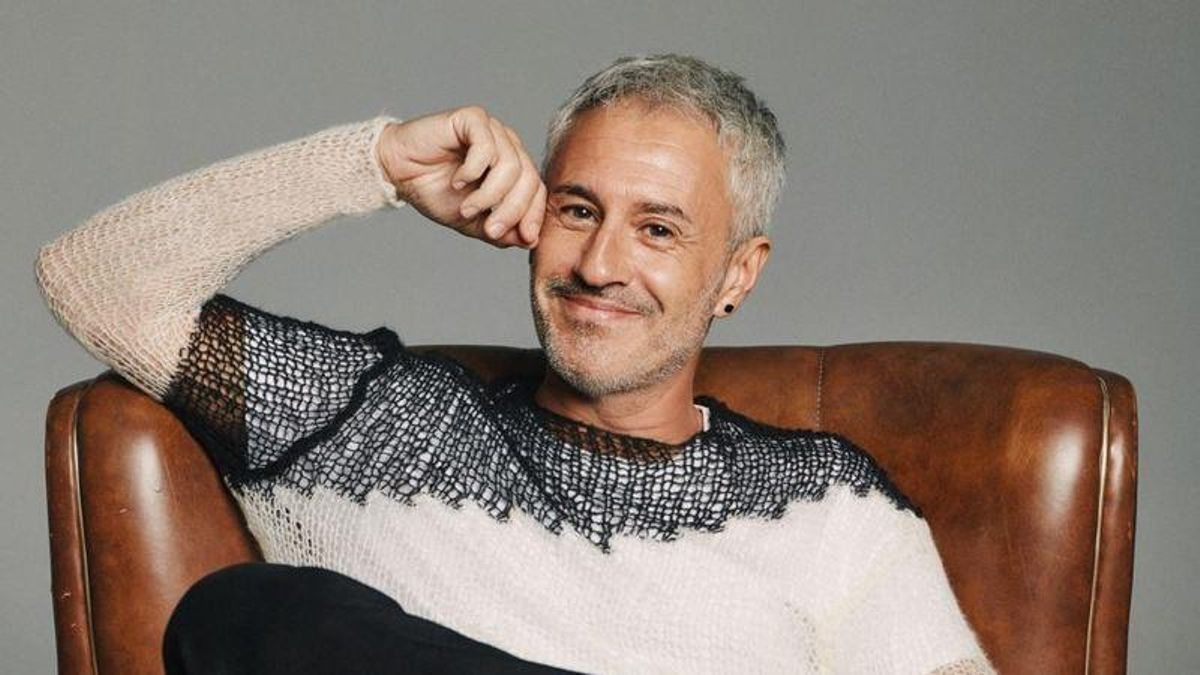 Sergio Dalma (@SDalmaOficial): el eco de una voz que aún nos enseña a bailar pegados. Un artista que durante más de tres décadas ha sido la banda sonora de amores, despedidas y reencuentros. ✍️ <a href="/noeliiags_/">Noelia Gómez</a>. wp.me/pa7I1P-Buq
