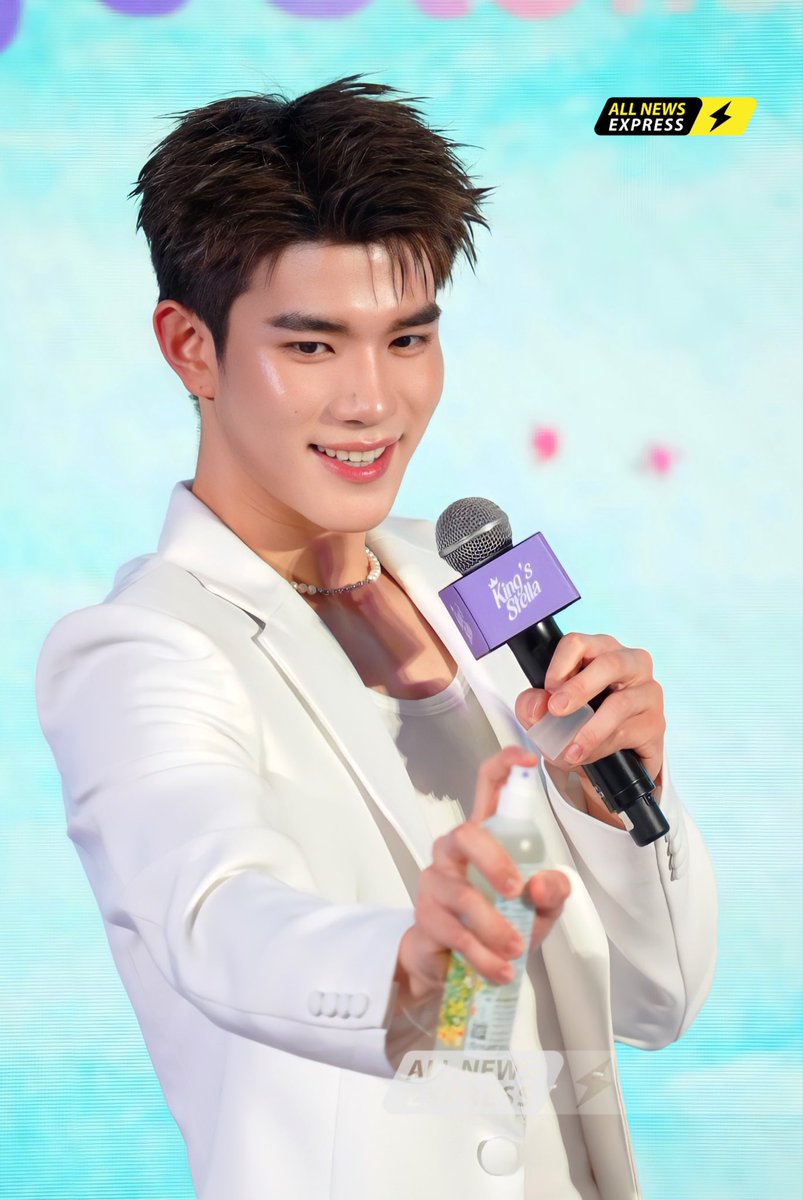 น่ารักมากเลยสุดหล่อ!! “โฟร์ท” ร่วมแชร์ความหอม!! ในงาน ‘King's Stella Feel the Bloom’

FEEL THE BLOOM WITH GEMINI FOURTH
#KingStellaxGeminiFourth 
#เจมีไนน์โฟร์ท #GeminiFourth
#FourthNattawat
#KingStella #Feelthebloom