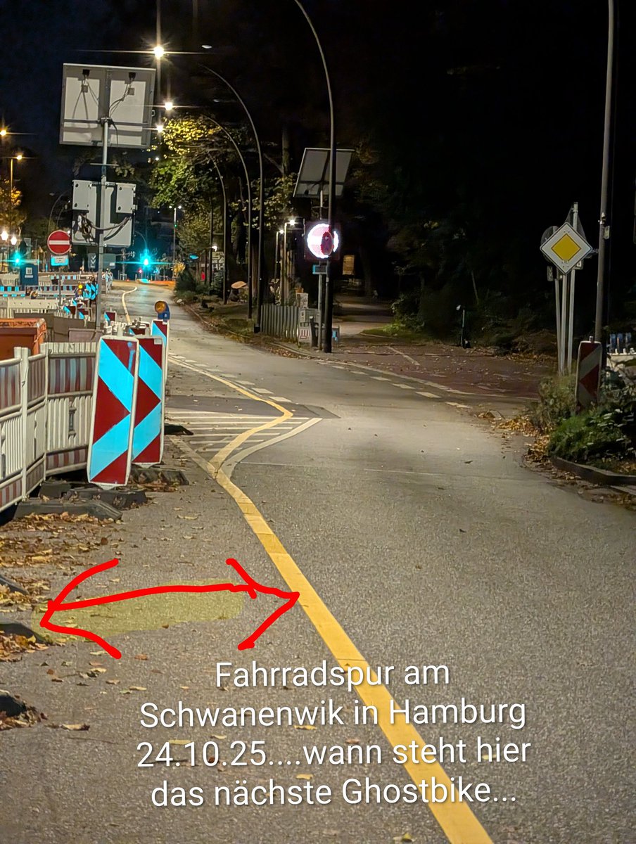 APD136's tweet photo. Die Stadt Hamburg nimmt billigend in Kauf, das hier wohl bald das nächste schwere Verkehrsopfer in Kauf zu nehmen, ist.Schade. Warum reagieren die Verantwortlichen eigentlich nicht? Die mangelnde Breite der Fahrradspur und die ständige Raserei  ist allen Verantwortlichen bekannt https://t.co/QcxKoeh1mC