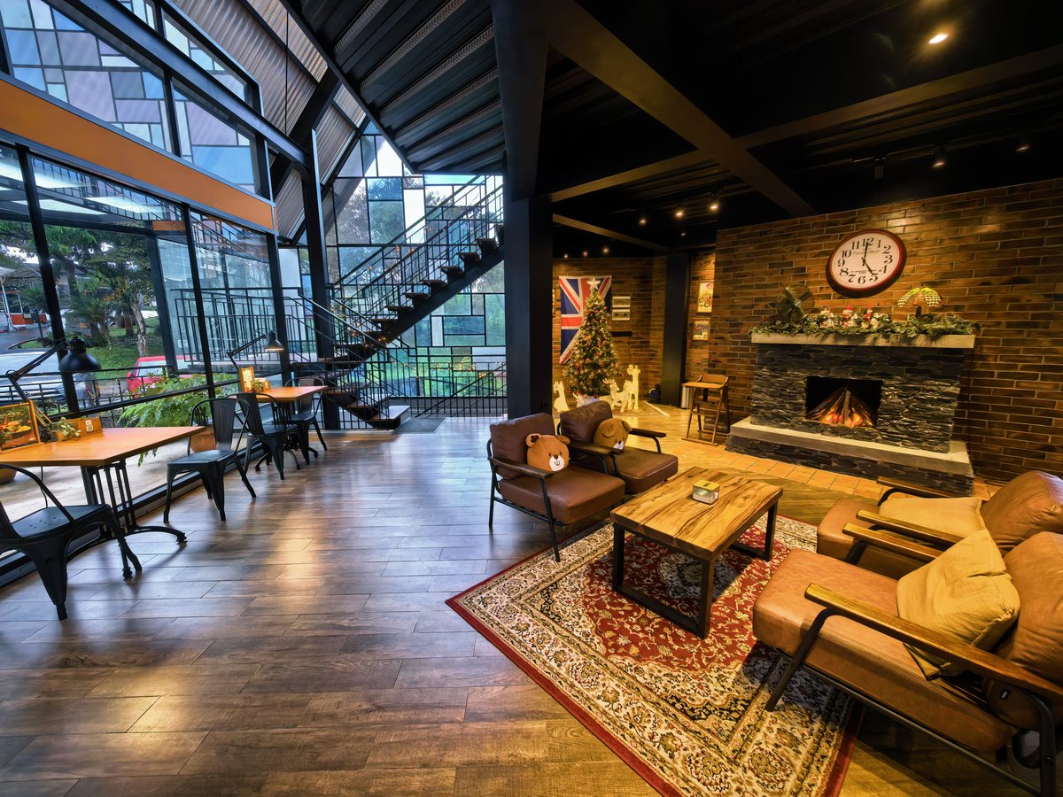 arr_ant's tweet image. Cozy space ...